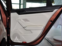 2015款 330TSI DSG 豪华版