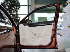 2015款 330TSI DSG 豪华版