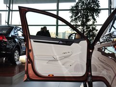 2015款 330TSI DSG 豪华版