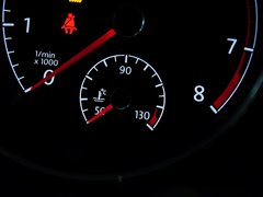 2015款 330TSI DSG 豪华版