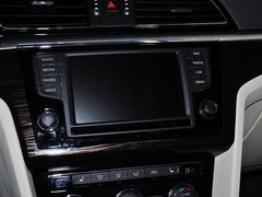2015款 330TSI DSG 豪华版