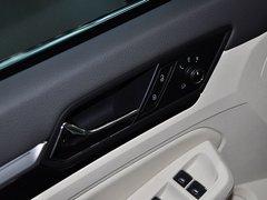 2015款 330TSI DSG 豪华版