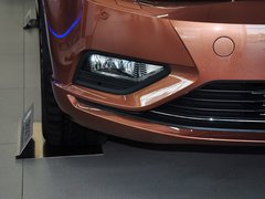 2015款 330TSI DSG 豪华版