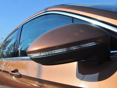 2015款 330TSI DSG 豪华版