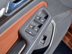 2015款 330TSI DSG 豪华版