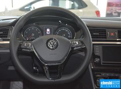 2015款 330TSI DSG 豪华版