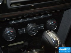 2015款 330TSI DSG 豪华版