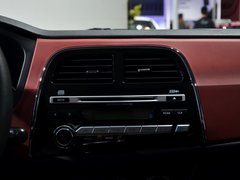 2014款 X6 1.4L 手动 尊享型