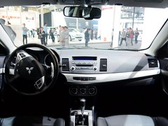 2015款 1.6L 手动 时尚版