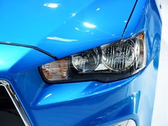2015款 1.6L 手动 时尚版