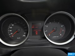2015款 1.6L 手动 时尚版