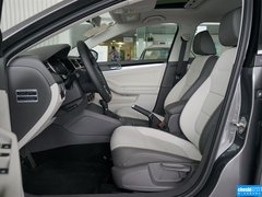 2015款 230TSI DSG 舒适型