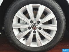 2015款 230TSI DSG 舒适型