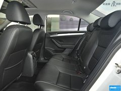 2015款 230TSI DSG 舒适型