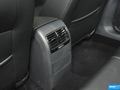 2015款 230TSI DSG 舒适型