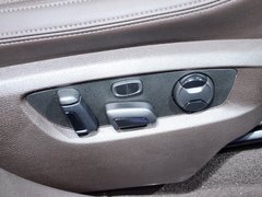 2015款 3.0TSI V6 耀锐限量版