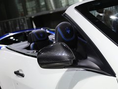 2015款 4.7L 自动 百年纪念版