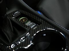 2015款 4.7L 自动 百年纪念版
