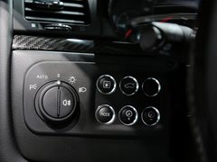 2015款 4.7L 自动 百年纪念版