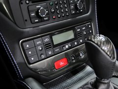 2015款 4.7L 自动 百年纪念版