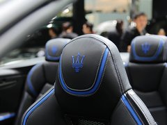 2015款 4.7L 自动 百年纪念版