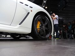 2015款 4.7L 自动 百年纪念版