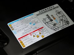 2015款 4.7L 自动 百年纪念版