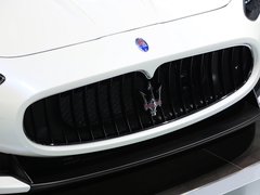 2015款 4.7L 自动 百年纪念版