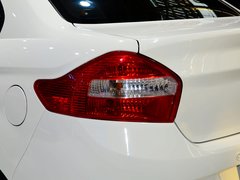 2015款 1.5L 手动 金钻型