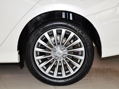 2015款 1.6L 自动 乐享型