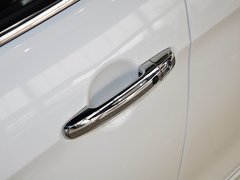 2015款 1.6L 自动 乐享型