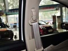 2015款 1.6L 自动 乐享型