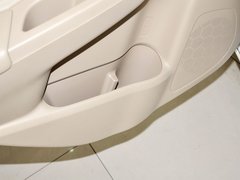 2015款 1.6L 自动 乐享型