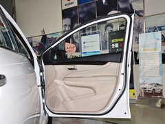 2015款 1.6L 自动 乐享型