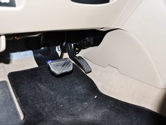 2015款 1.6L 自动 乐享型