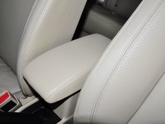 2015款 1.6L 自动 乐享型