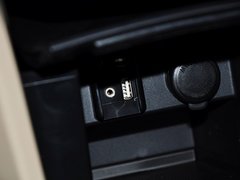 2015款 1.6L 自动 乐享型
