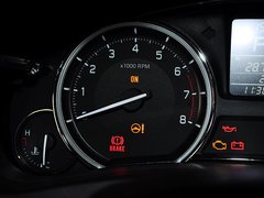 2015款 1.6L 自动 乐享型