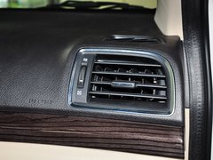 2015款 1.6L 自动 乐享型
