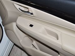 2015款 1.6L 自动 乐享型