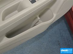 2015款 1.6L 自动 乐享型