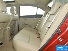 2015款 1.6L 自动 乐享型