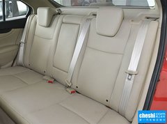 2015款 1.6L 自动 乐享型