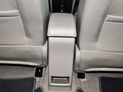 2015款 1.6L 自动 舒享型