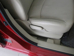 2015款 1.6L 自动 尊享型