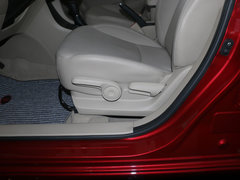 2015款 1.6L 自动 尊享型