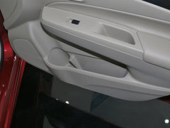 2015款 1.6L 自动 尊享型