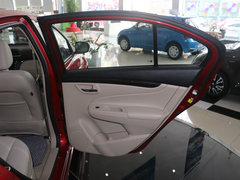 2015款 1.6L 自动 尊享型