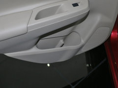 2015款 1.6L 自动 尊享型