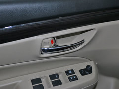 2015款 1.6L 自动 尊享型